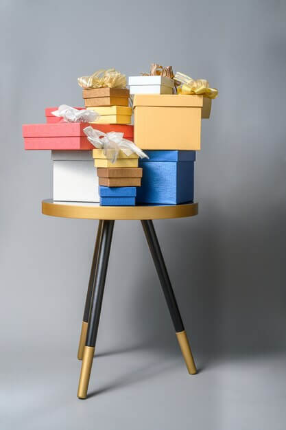 hazır i̇çi dolu hediye kutuları