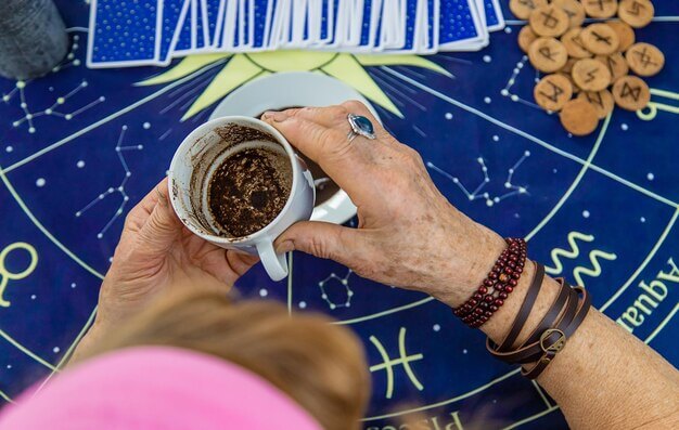 kahve falında tavuk görmek ne anlama gelir?