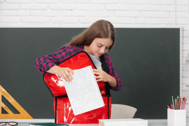 öğretmene neden mektup gönderilir?