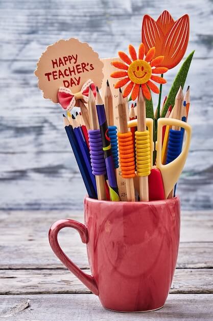 öğretmenler günü için değişik fikirler